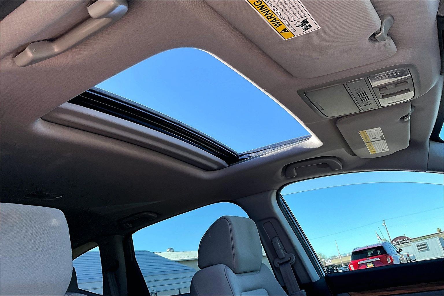 Used 2017 Honda CR-V EX image 16
