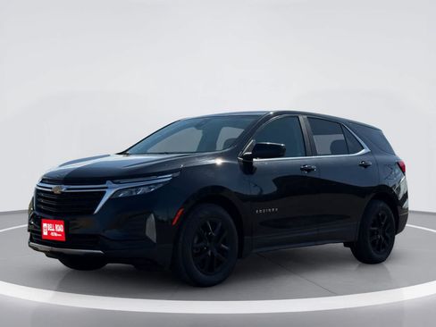 Used 2023 Chevrolet Equinox LT FWD image 2
