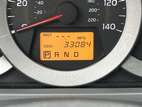 Used 2012 Toyota RAV4 4WD w/ Upgrade Value Pkg image 12