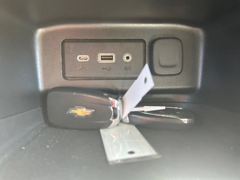 Used 2022 Chevrolet Equinox LT AWD/4WD image 20