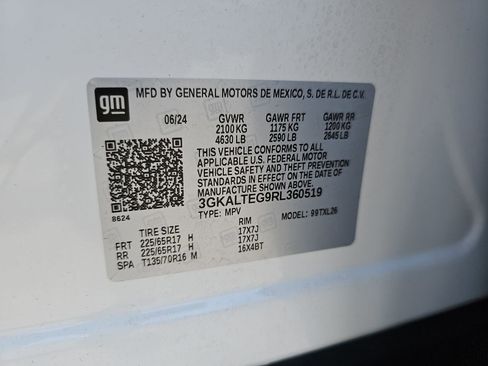 Used 2024 GMC Terrain SLE AWD/4WD image 41