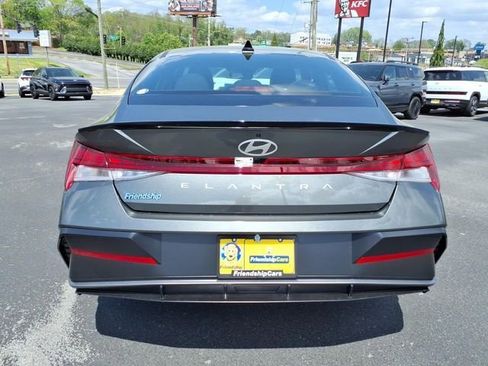 New 2026 Hyundai Elantra SEL Sport w/ Cargo Package FWD image 8