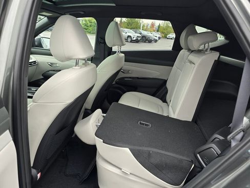 New 2026 Hyundai Tucson Limited image 33