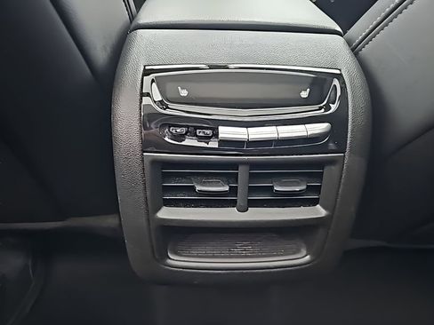 Used 2023 Cadillac XT5 Premium Luxury AWD/4WD image 37
