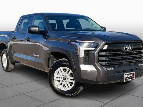 Used 2024 Toyota Tundra SR5 w/ SR5 Convenience Package AWD/4WD image 4