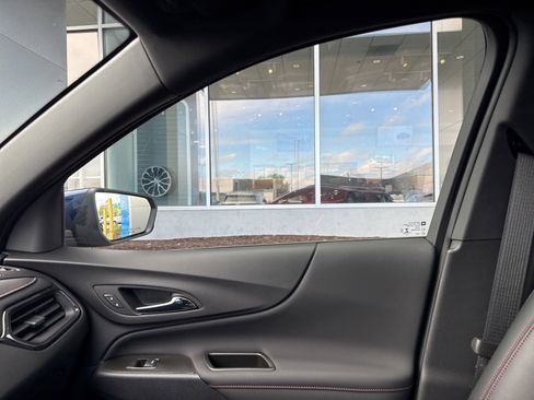 Used 2023 Chevrolet Equinox RS w/ RS Leather Package image 30