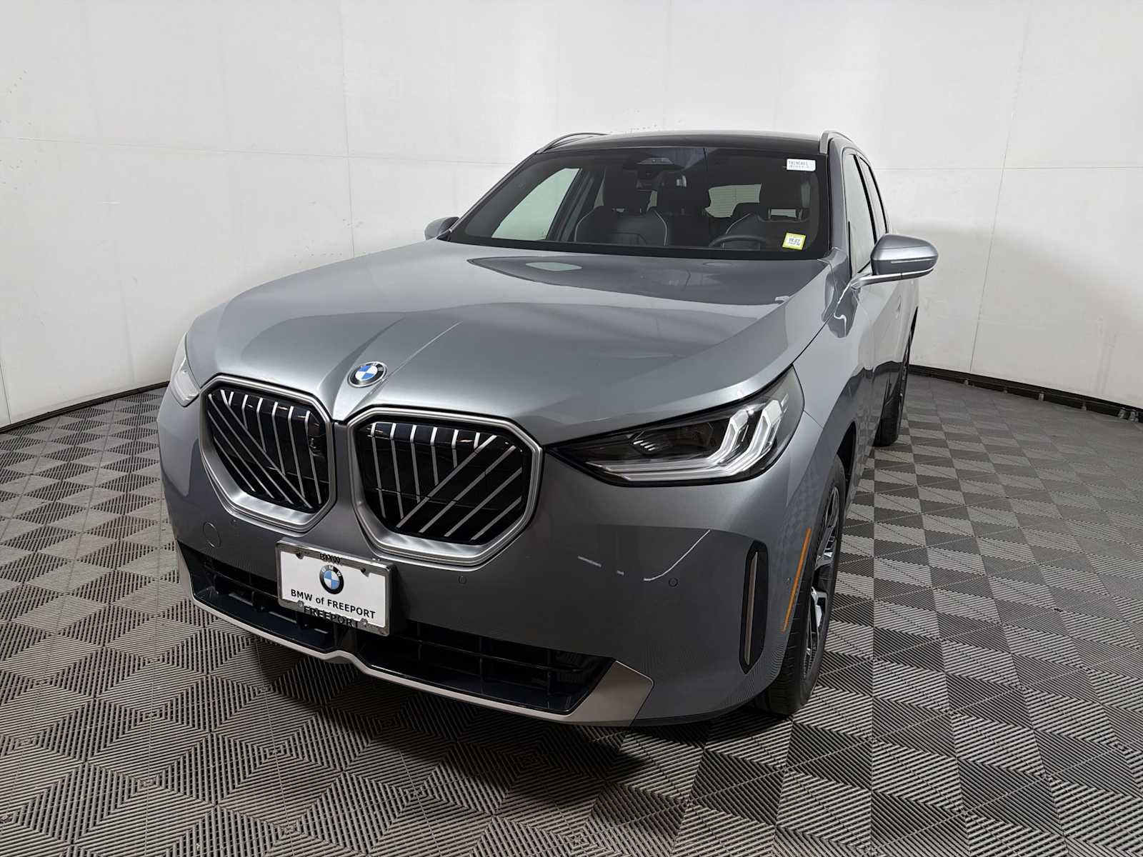 Used 2026 BMW X3 xDrive30i AWD/4WD image 3