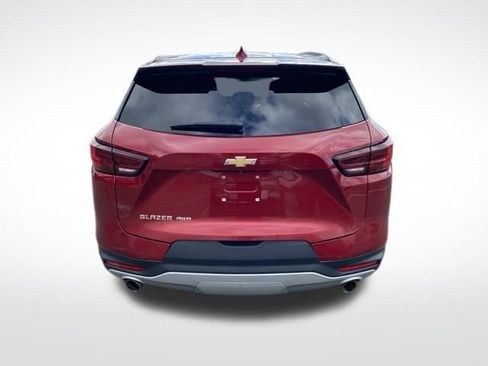 Certified 2024 Chevrolet Blazer LT w/ Convenience Package image 4