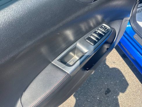 Used 2014 Subaru Impreza WRX Hatchback AWD/4WD image 11