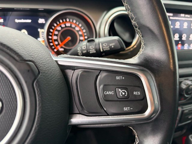 Used 2019 Jeep Wrangler Unlimited Sahara AWD/4WD image 18