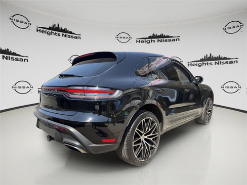 Used 2023 Porsche Macan Turbo AWD/4WD image 5