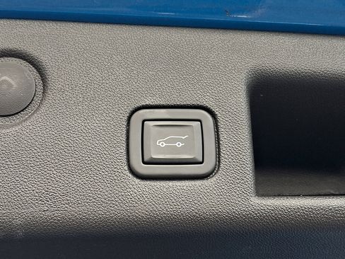 Certified 2024 Chevrolet Equinox LT FWD image 28