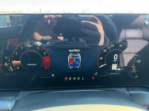 Used 2025 Ford Mustang Premium RWD image 25