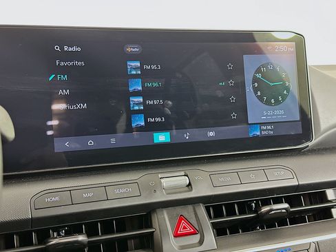 Used 2025 Kia K4 FWD image 21