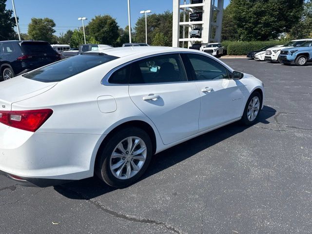 Used 2025 Chevrolet Malibu LT FWD image 7