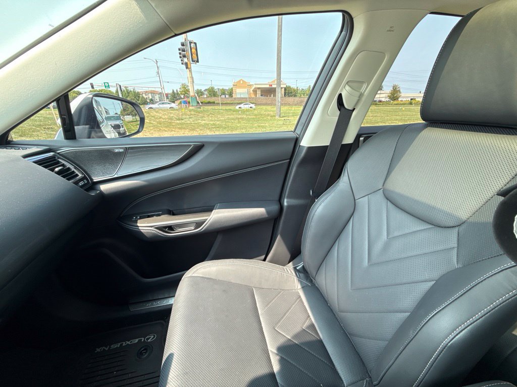 Used 2024 Lexus NX 350 AWD w/ Vision Package image 13