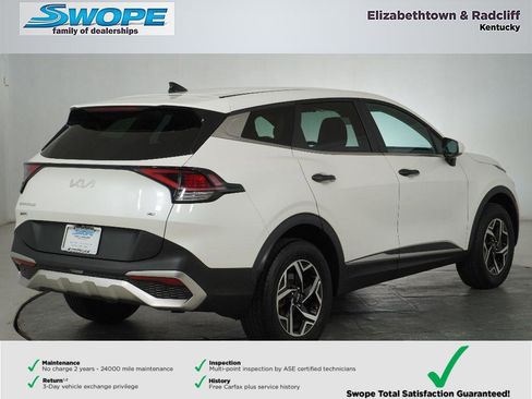 Used 2023 Kia Sportage LX image 3