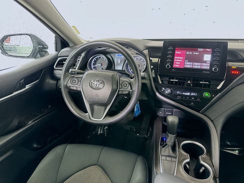 Used 2023 Toyota Camry LE image 17