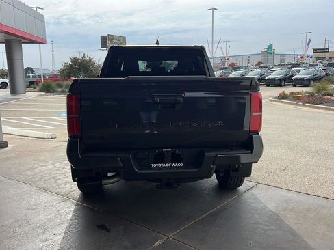 New 2025 Toyota Tacoma SR5 image 5