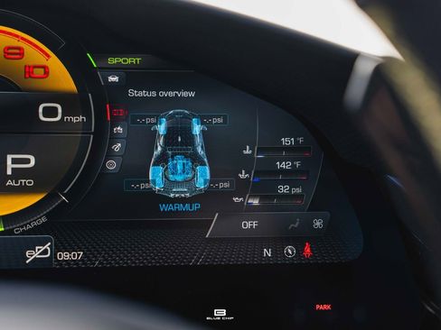 Used 2023 Ferrari SF90 Stradale image 33