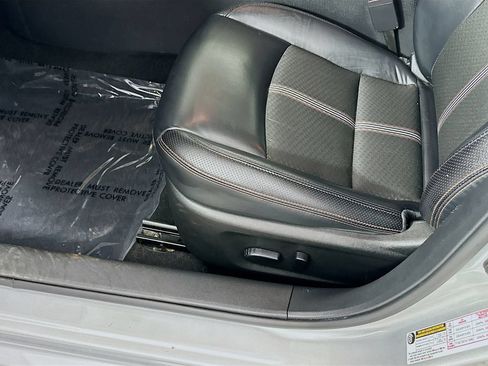 Used 2024 Nissan Altima 2.5 SR FWD image 26