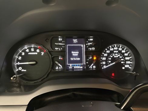 Used 2019 Toyota Tundra SR image 21