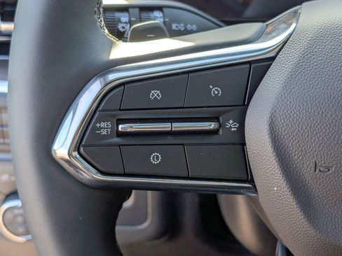 New 2026 Chevrolet Suburban Z71 w/ Comfort Package image 24