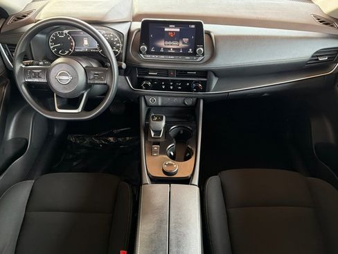 Used 2023 Nissan Rogue S image 13