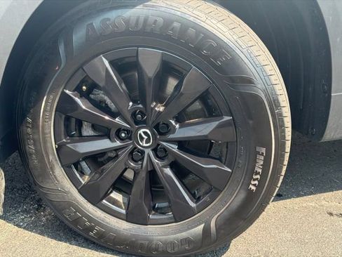 Used 2024 MAZDA CX-50 AWD 2.5 S w/ Premium Package image 3