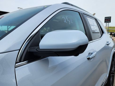 New 2026 GMC Terrain Denali image 12