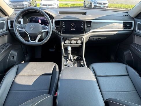 Certified 2023 Volkswagen Atlas SE AWD/4WD image 15