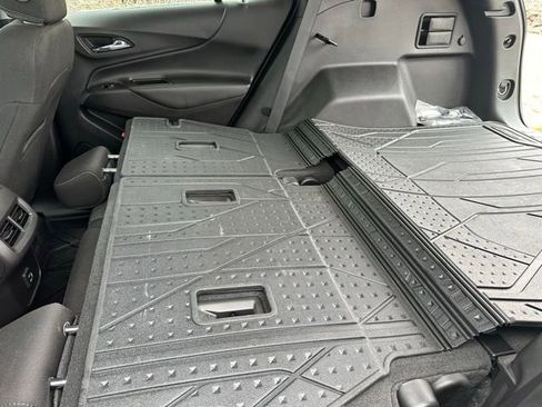 Certified 2024 Chevrolet Equinox LT image 30