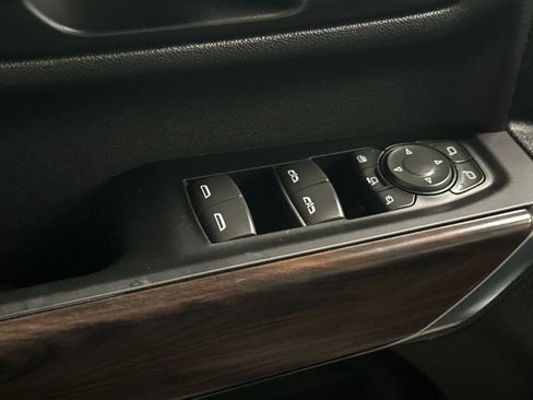 Certified 2023 GMC Sierra 2500 SLT w/ SLT Convenience Package image 12