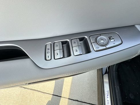 Used 2025 Hyundai Palisade SEL AWD/4WD image 24