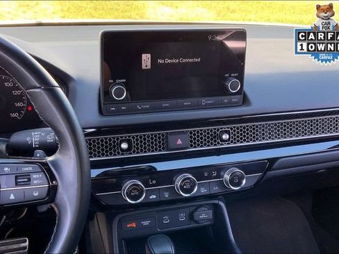 Used 2025 Honda Civic Sport image 6
