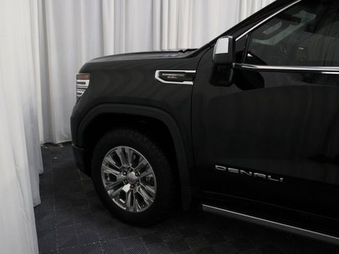 Used 2023 GMC Sierra 1500 Denali w/ Technology Package image 8