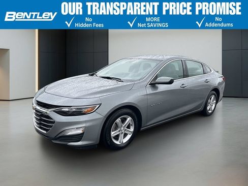 Used 2024 Chevrolet Malibu LS FWD image 1