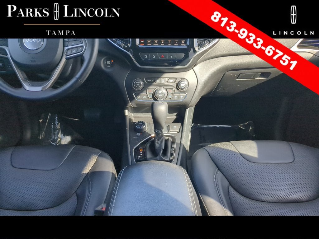 Used 2019 Jeep Cherokee Limited w/ Technology Group AWD/4WD image 14
