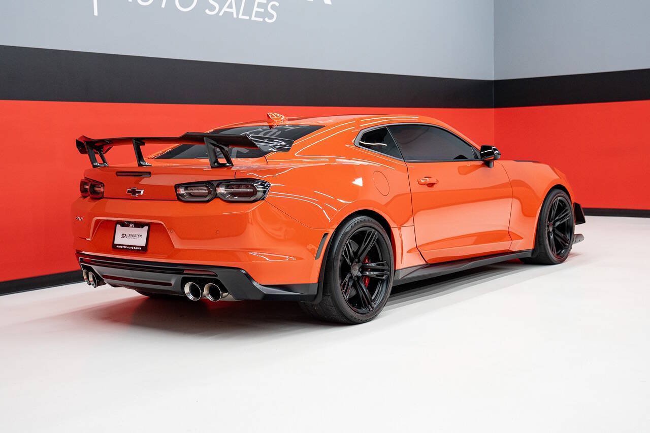 Used 2019 Chevrolet Camaro ZL1 RWD image 43