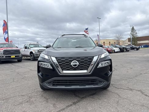 Used 2021 Nissan Rogue SV AWD/4WD image 3