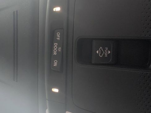 Used 2025 Honda Civic Sport image 28