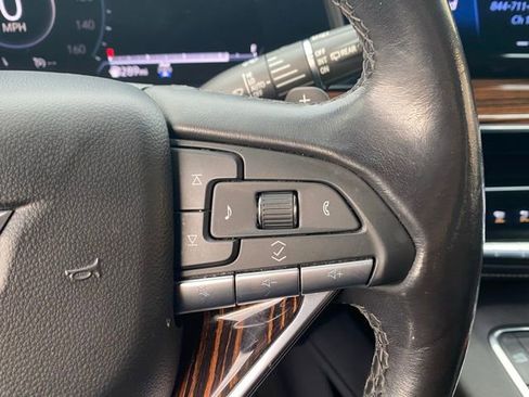 Used 2022 Cadillac Escalade ESV Luxury image 47