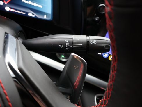 Used 2023 Chevrolet Corvette Stingray Premium Conv w/ Z51 Performance Package image 34