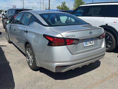 Used 2021 Nissan Altima 2.5 S FWD image 4