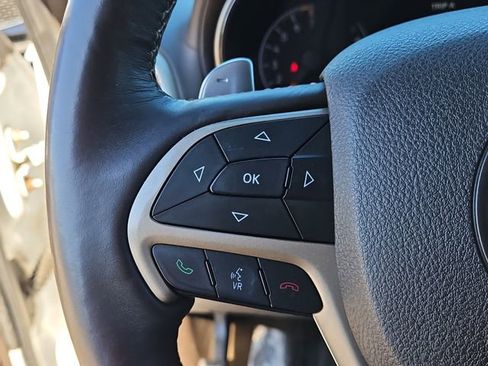 Used 2015 Jeep Grand Cherokee Summit w/ Trailer Tow Group IV image 21