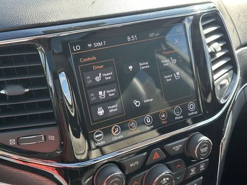 Used 2021 Jeep Grand Cherokee Summit w/ Platinum Series Group AWD/4WD image 35