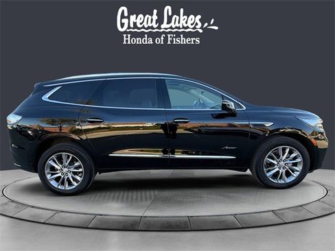 Used 2023 Buick Enclave Avenir image 6