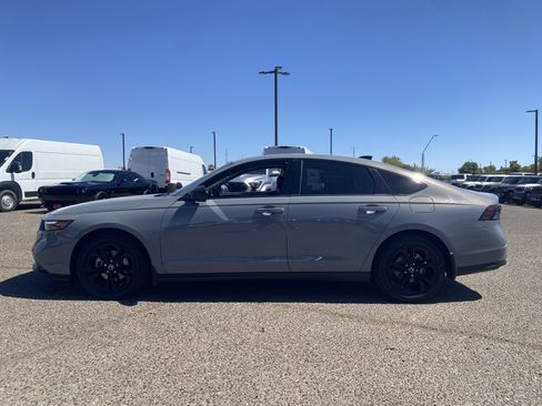Used 2025 Honda Accord SE image 3