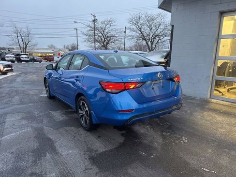 Used 2023 Nissan Sentra SV image 4