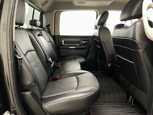 Used 2018 RAM 1500 Laramie AWD/4WD image 42
